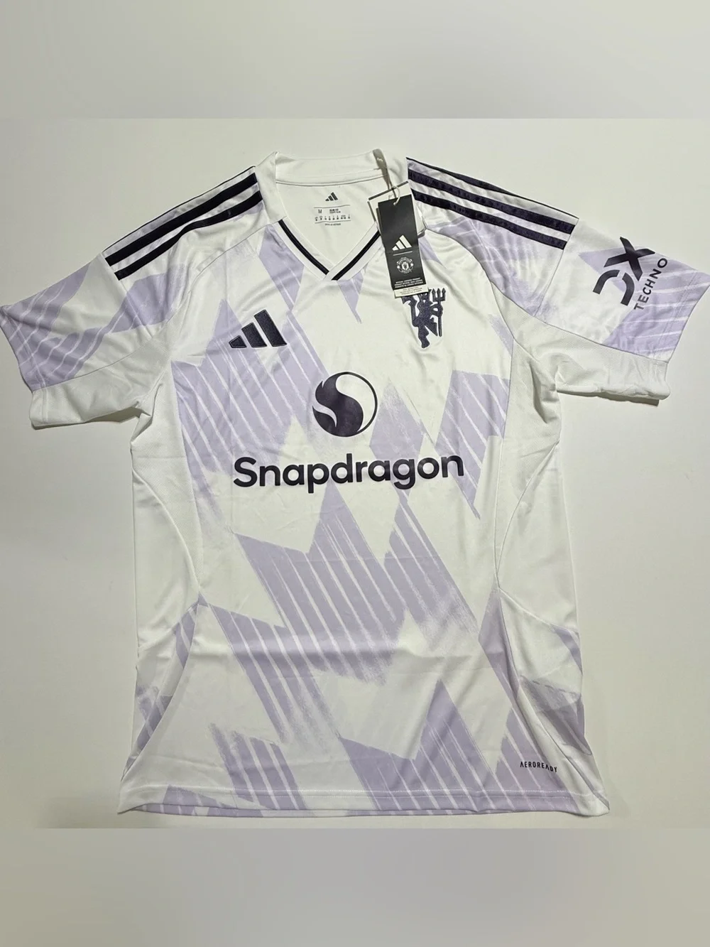 adidas Men's Manchester United 25/26 Away Jersey size medium